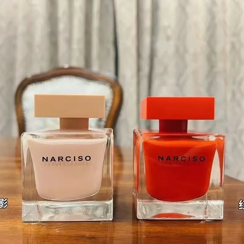 Elegante Eau de Toilette Flora - Perfume Fragrance Bottle reseña y precio